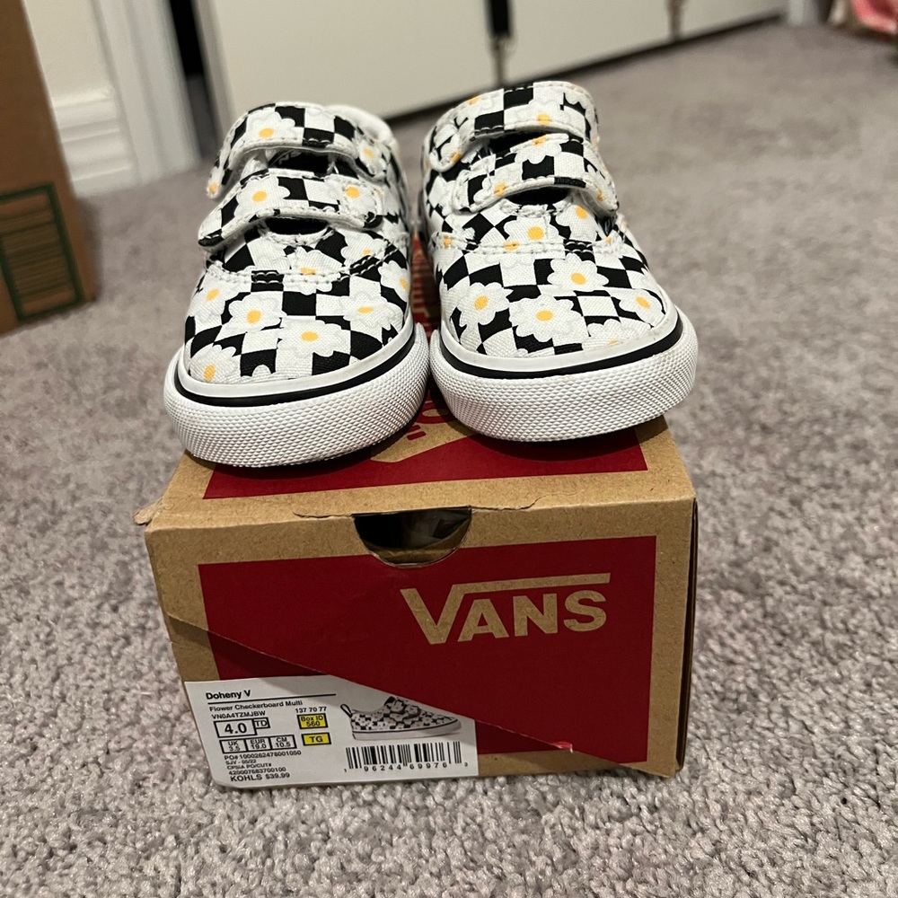 Flower sneakers